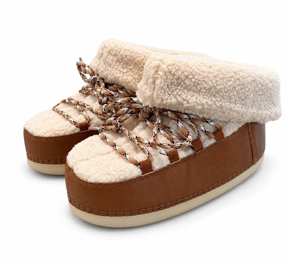 Universal Thread Zion Women’s Boots Size 9 Cream Brown Sherpa Lace Up NWT